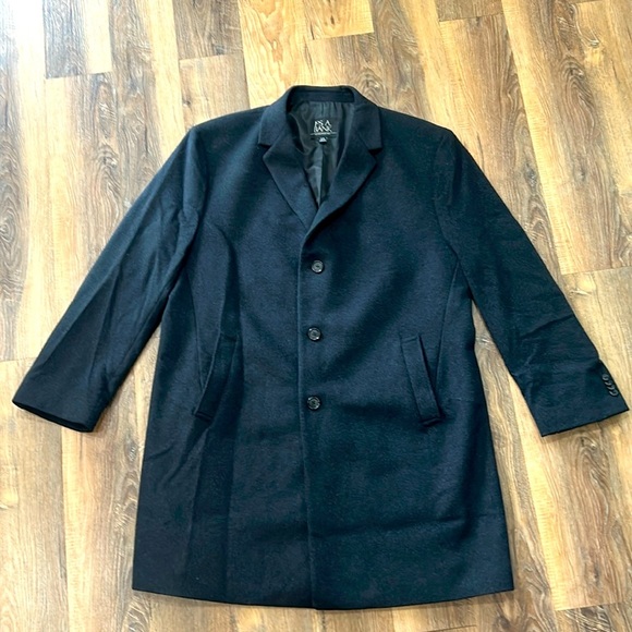 Jos. A. Bank Men's Top Coat 3 Button Size R48 Really Dark Gray front pockets - Picture 1 of 16